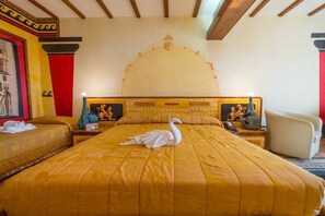 ผ้าปูที่นอนฝ้ายอียิปต์, ผ้าม่านกันแสง, เตารีด/โต๊ะรีดผ้า, Wi-Fi ฟรี