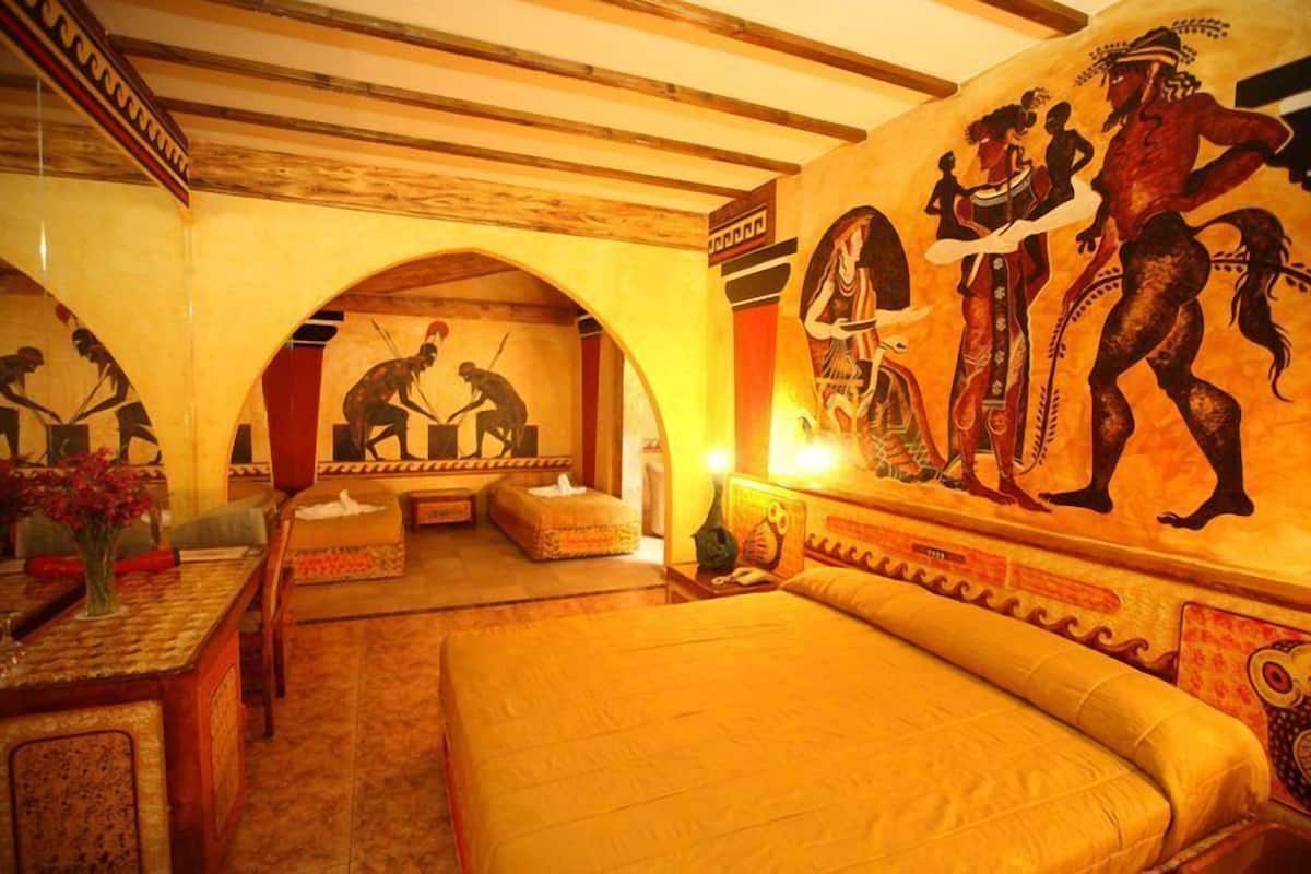 Egyptian cotton sheets, blackout drapes, iron/ironing board, free WiFi