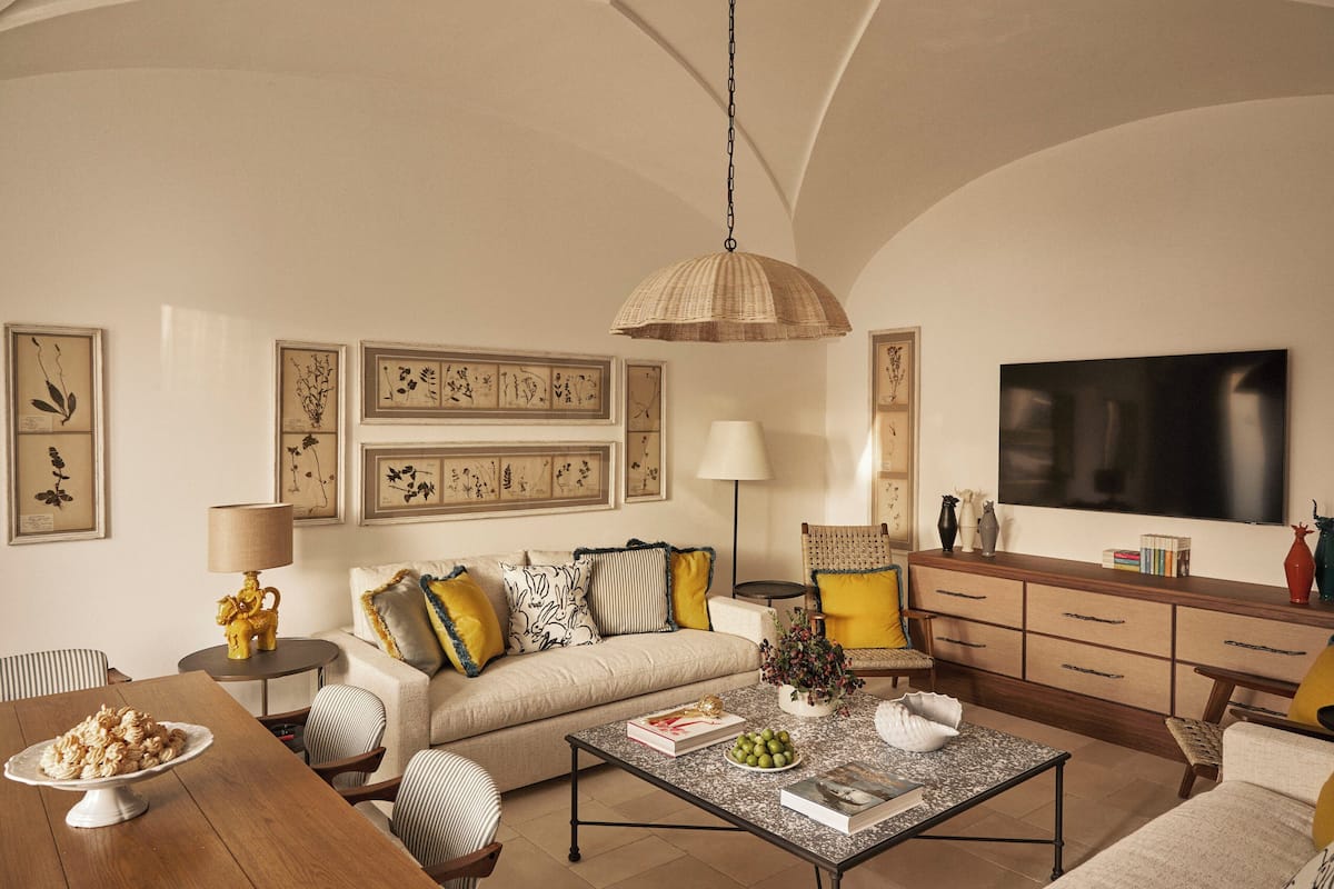 Suite (Itria) | Premium bedding, Select Comfort beds, minibar, in-room safe