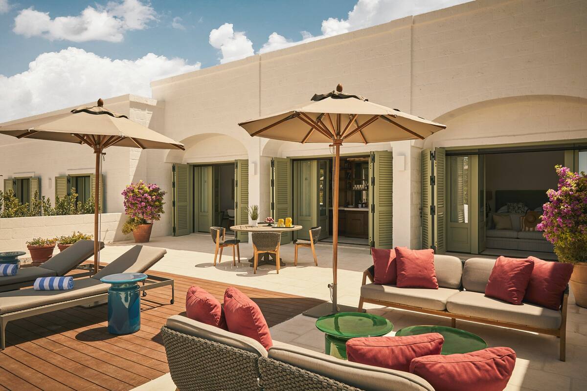 Itria Suite | Premium bedding, Select Comfort beds, minibar, in-room safe