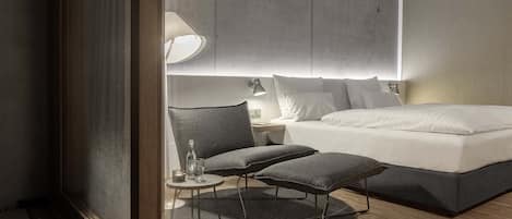 In-room safe, desk, blackout drapes, iron/ironing board