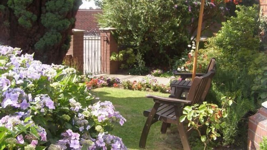 Anton Guest House B&B