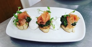 Food and drink - Fox & Goose Inn (Highbridge)
