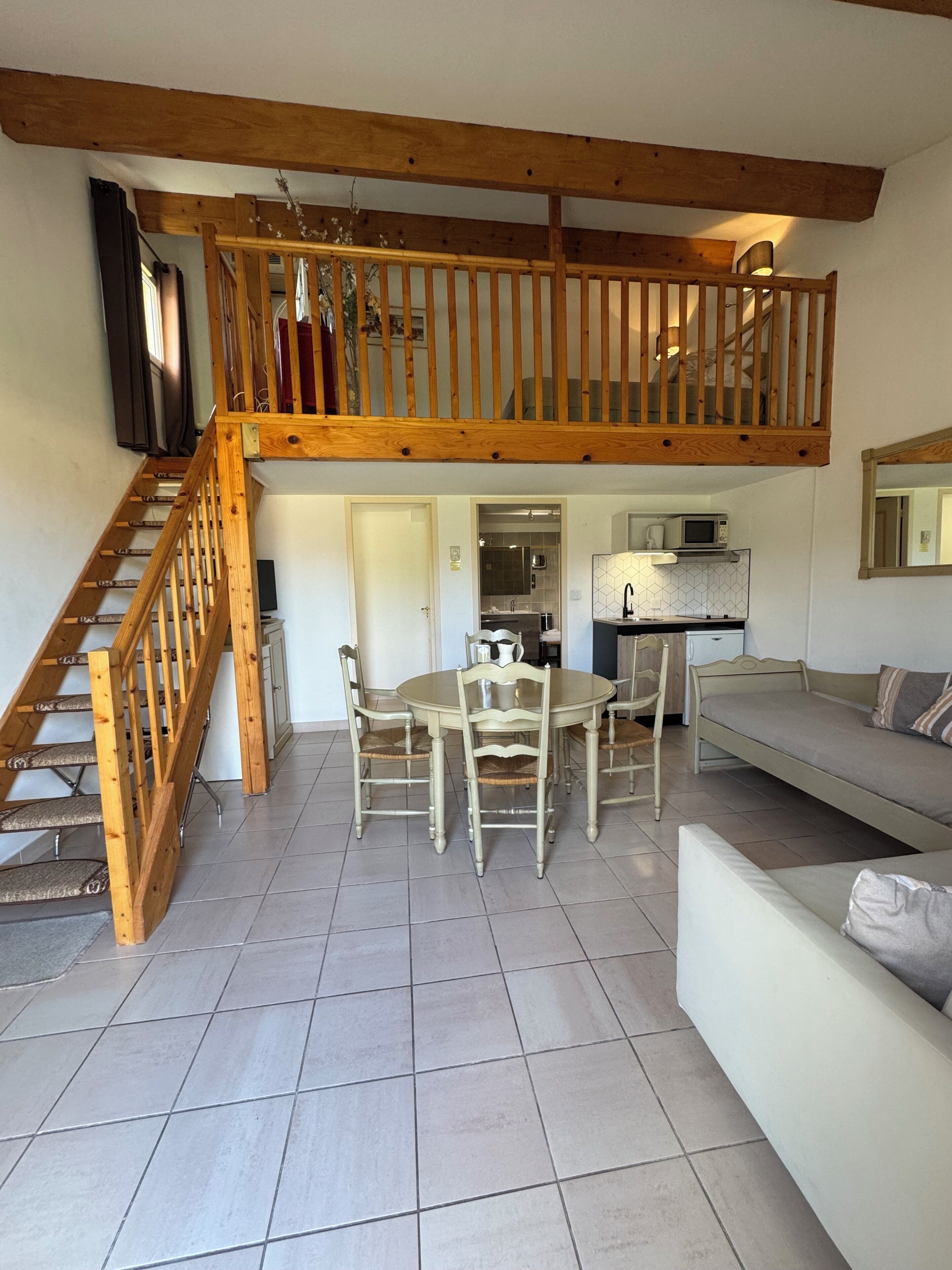 家庭複式房屋, 非吸煙房, 空調 | 低過敏寢具、迷你吧、客房內保險箱、獨特裝潢