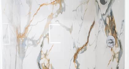 Central Phoenix Hotel