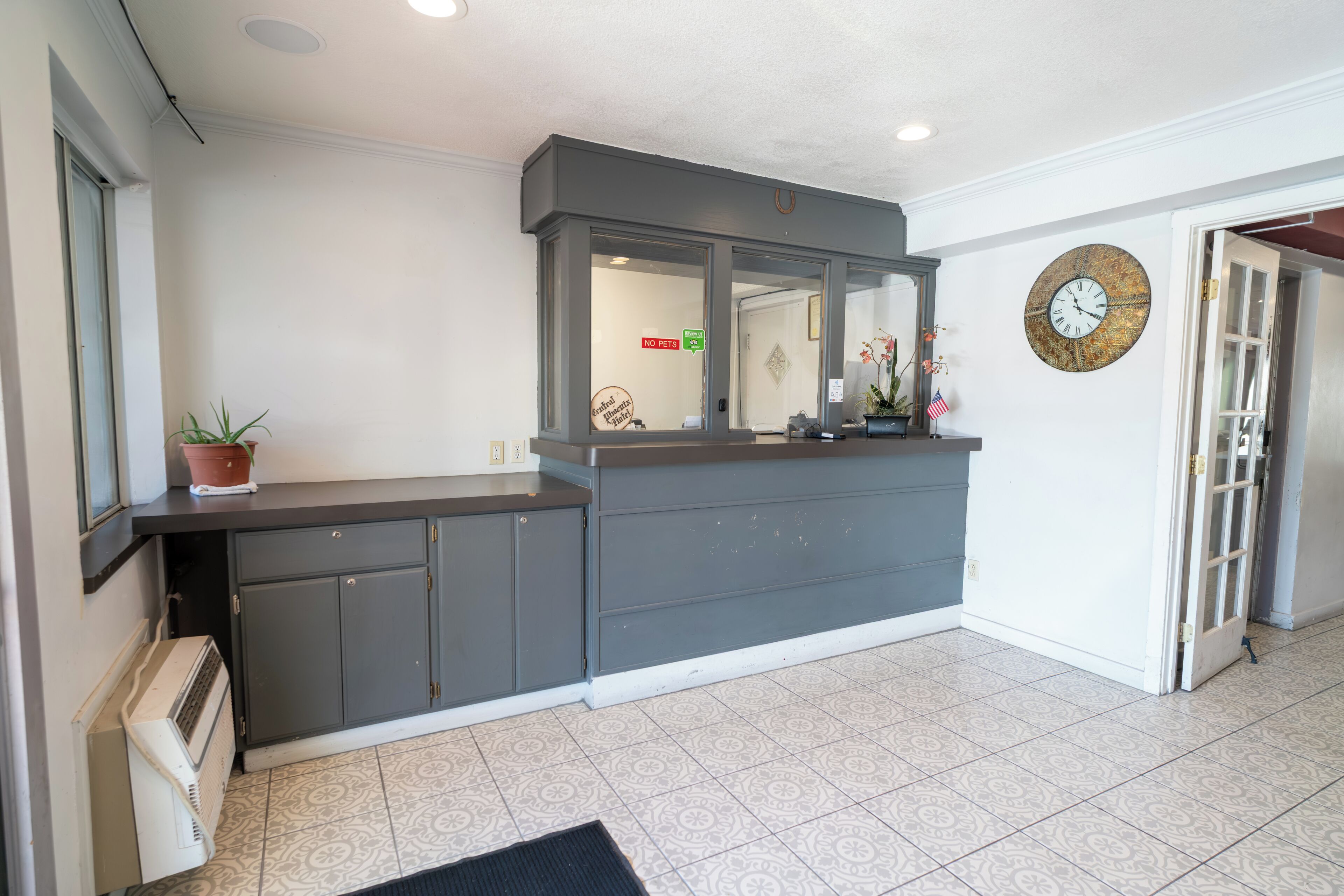 Foto - Central Phoenix Hotel