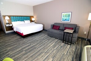 King with sofabed | Premium bedding, pillowtop beds, in-room safe, desk - Hampton Inn Leesburg/Tavares (Leesburg)