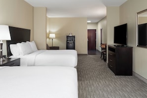 In-room safe, desk, iron/ironing board, free cribs/infant beds - Holiday Inn Express &Suites Snyder by IHG (Snyder)