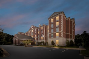 Exterior - Hampton Inn & Suites Williamsburg-Central (Williamsburg)