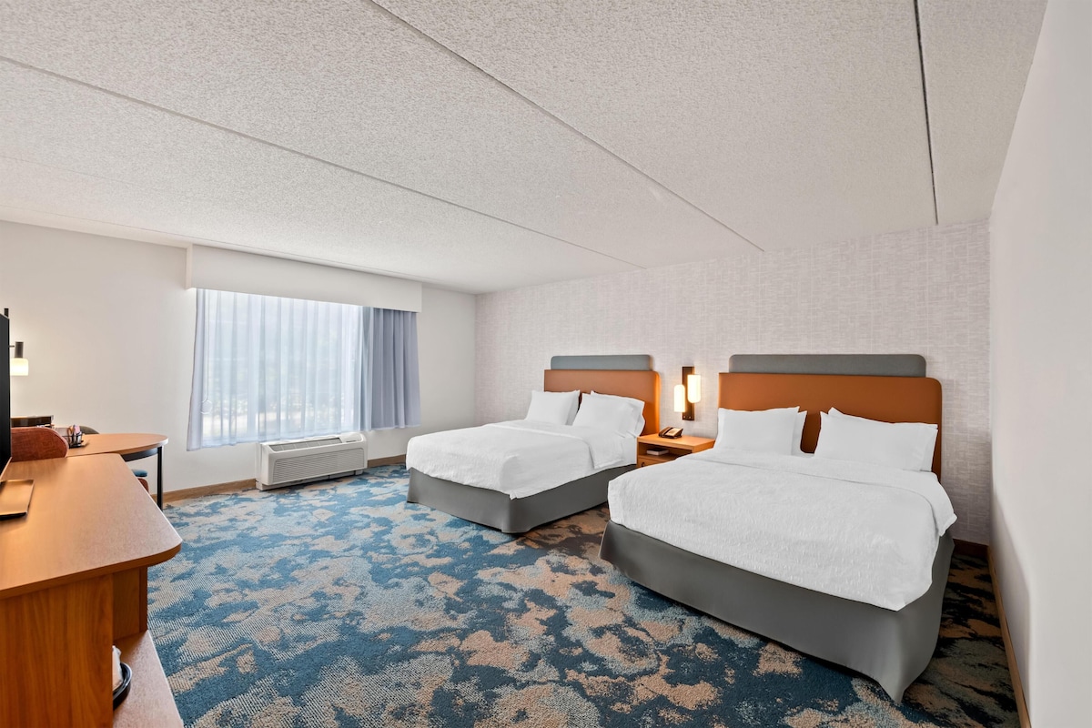 Two Queen Beds, Non-Smoking, Accessible | Premium bedding, desk, laptop workspace, blackout drapes