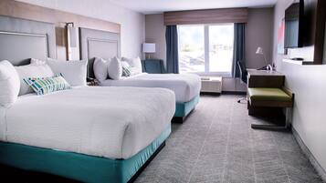 Standard-huone, 2 keskisuurta parisänkyä, tupakointi kielletty, jääkaappi ja mikroaaltouuni | 1 makuuhuone, ylelliset vuodevaatteet, tallelokero huoneessa, työpöytä