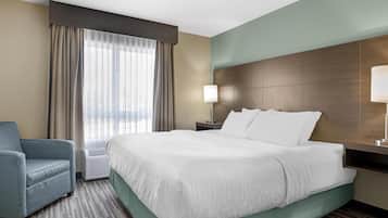 1 bedroom, premium bedding, in-room safe, desk