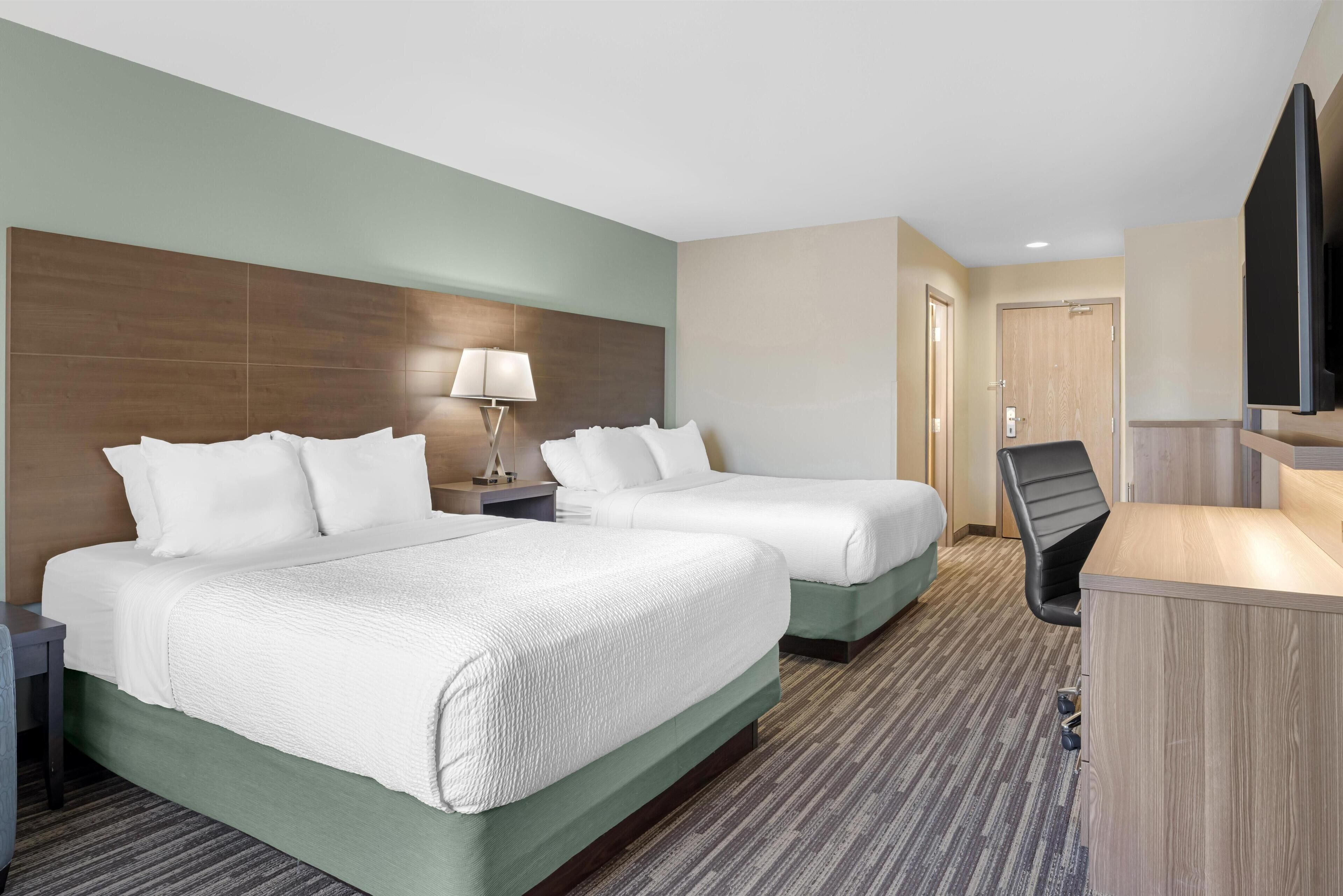 Standard Room, 2 Queen Beds, Non Smoking, Refrigerator & Microwave | 1 bedroom, premium bedding, in-room safe, desk