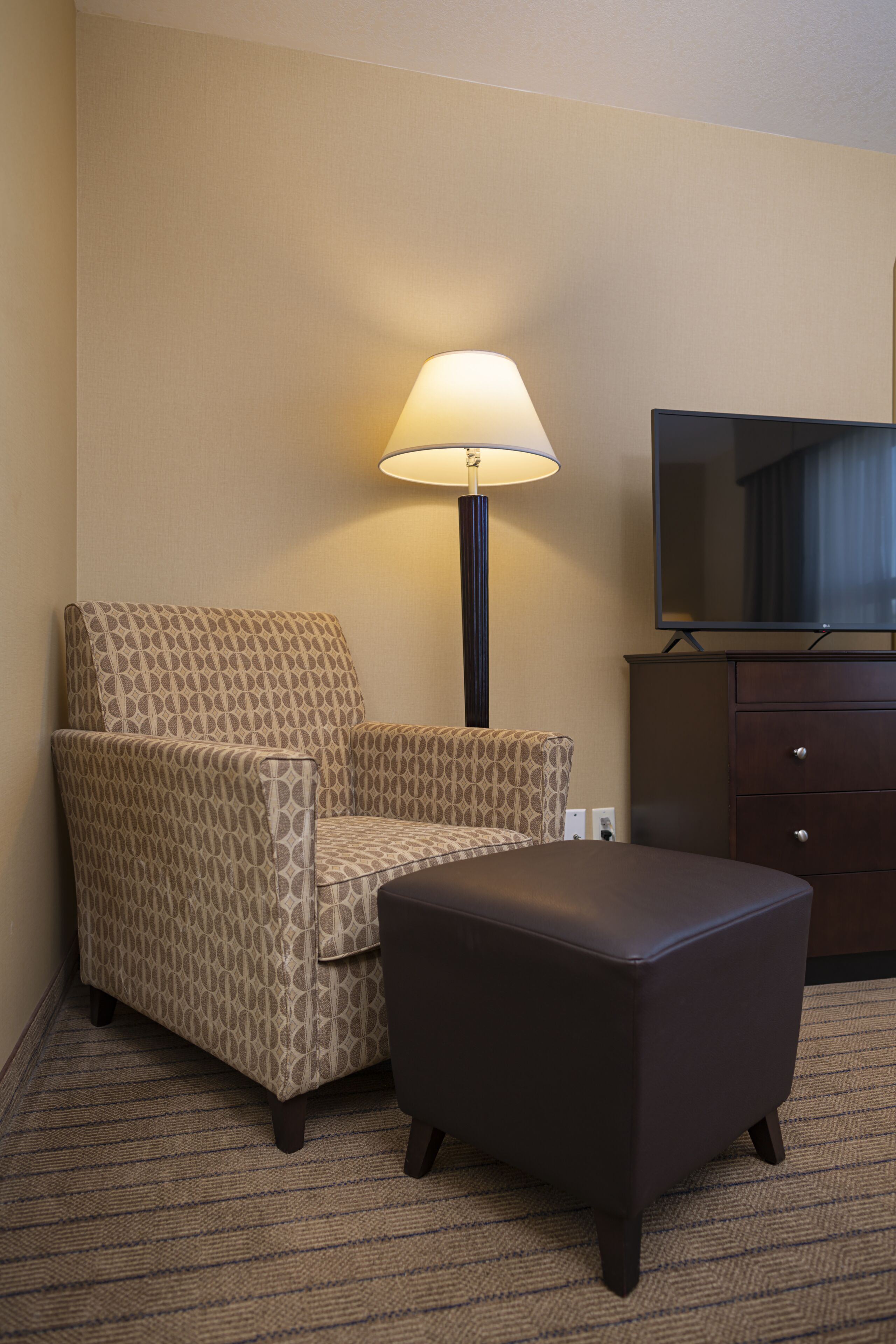 family suite, non smoking | pillow-top beds, desk, blackout curtains, iron/ironing board