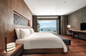 Premium bedding, minibar, in-room safe, desk - Alila Villas Uluwatu, Bali (Pecatu)