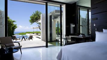 Room, 3 Bedrooms (Cliff Edge Villa) | Premium bedding, minibar, in-room safe, desk