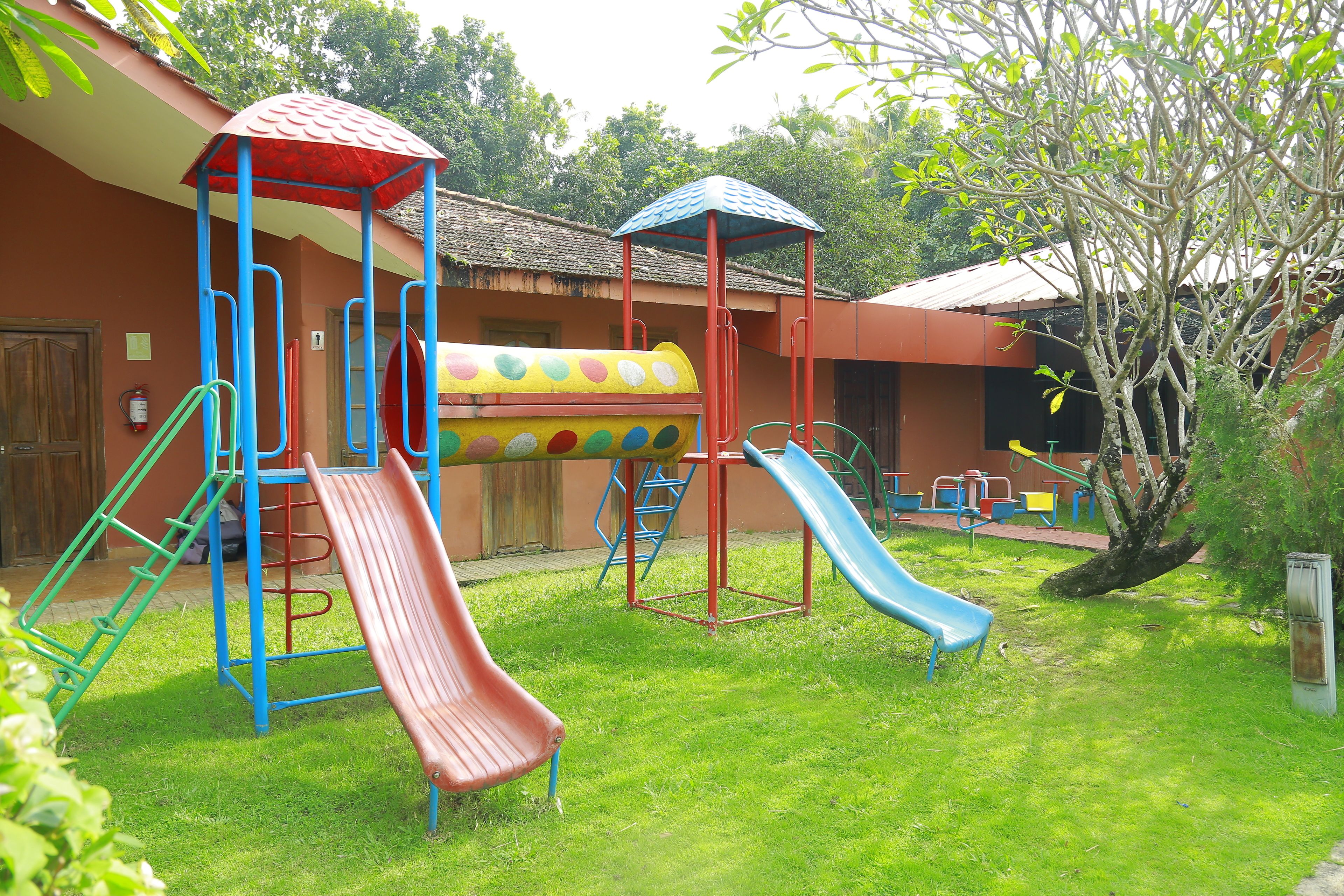 children’s play area – outdoor