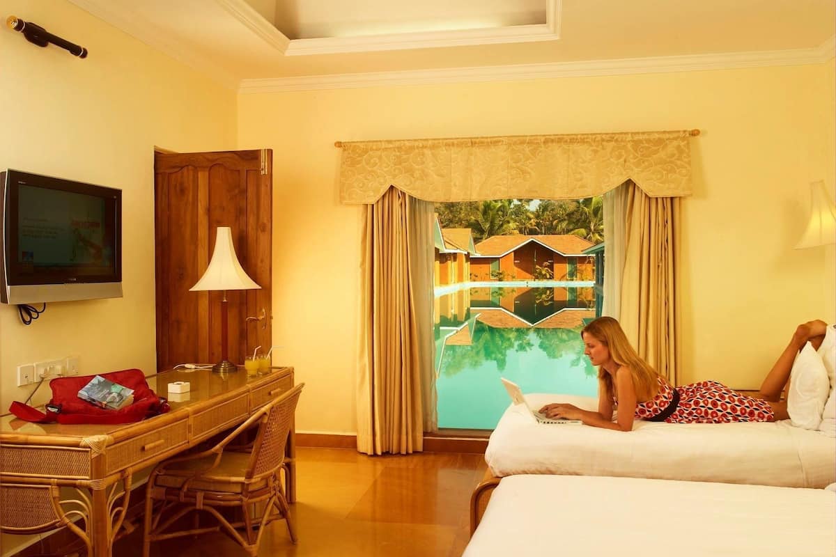 1 bedroom, premium bedding, minibar, in-room safe