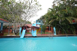 Exterior - Saj Earth Resort (Aluva)