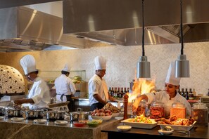 Daily buffet breakfast for a fee