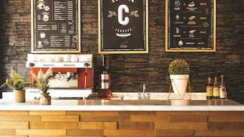 Bar (en la propiedad)