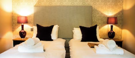 Chambre Double ou avec lits jumeaux | Coffres-forts dans les chambres, bureau, chambres insonorisées