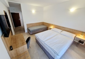 Desk, blackout drapes, free WiFi, bed sheets