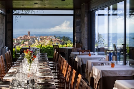 供应晚餐,地方菜