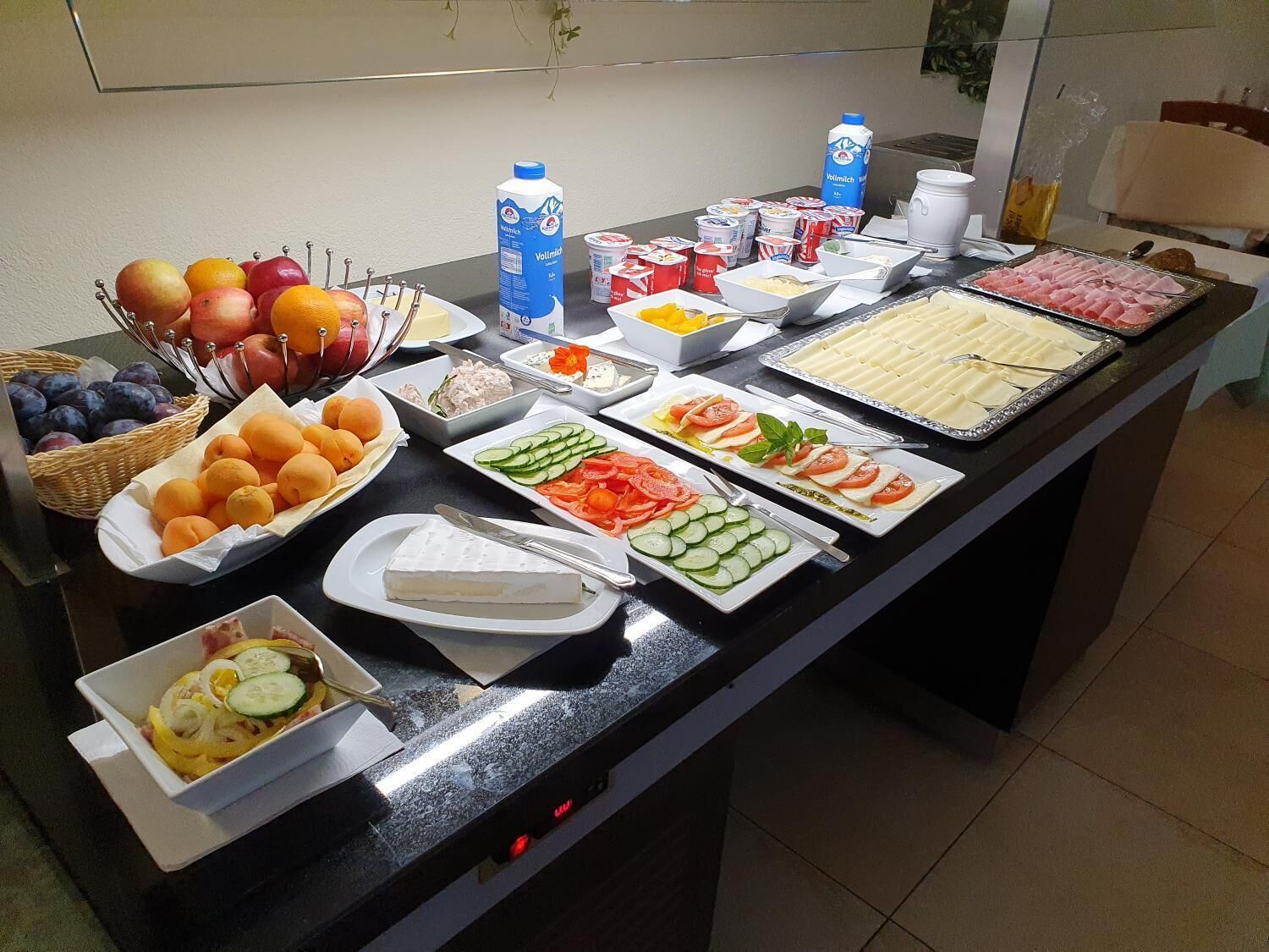 Daily breakfast for a fee