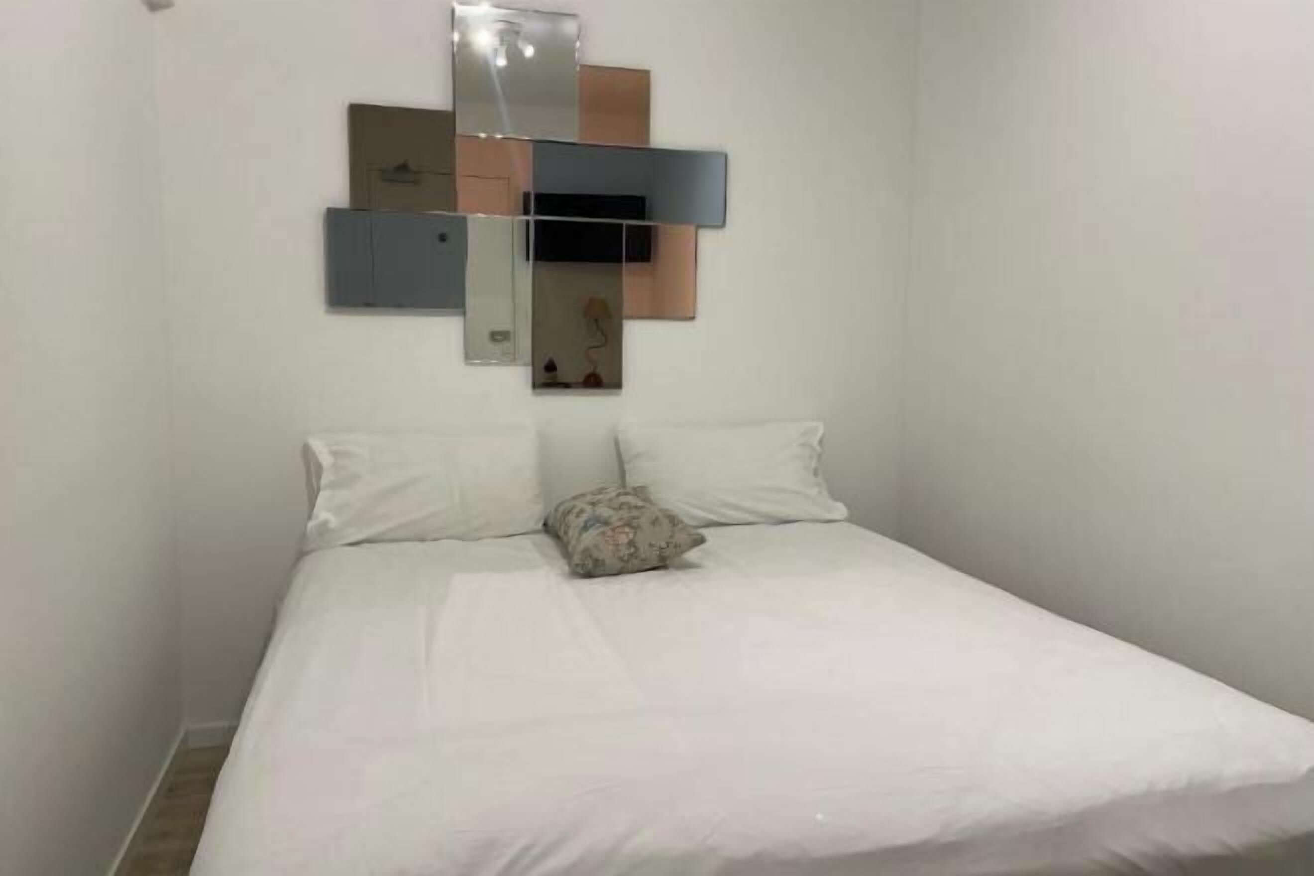 Desk, iron/ironing board, free WiFi, bed sheets