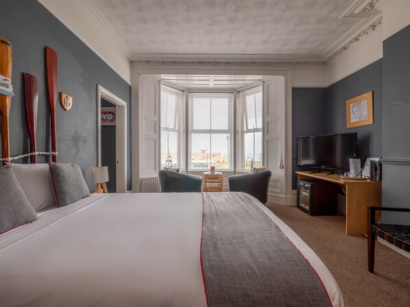 豪華雙人房 | 迷你吧、書桌、熨斗/熨衣板、免費無線上網