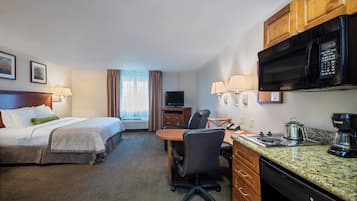 In-room safe, desk, iron/ironing board, rollaway beds