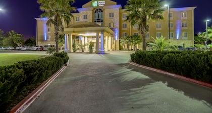 Holiday Inn Express Hotel & Suites Huntsville by IHG