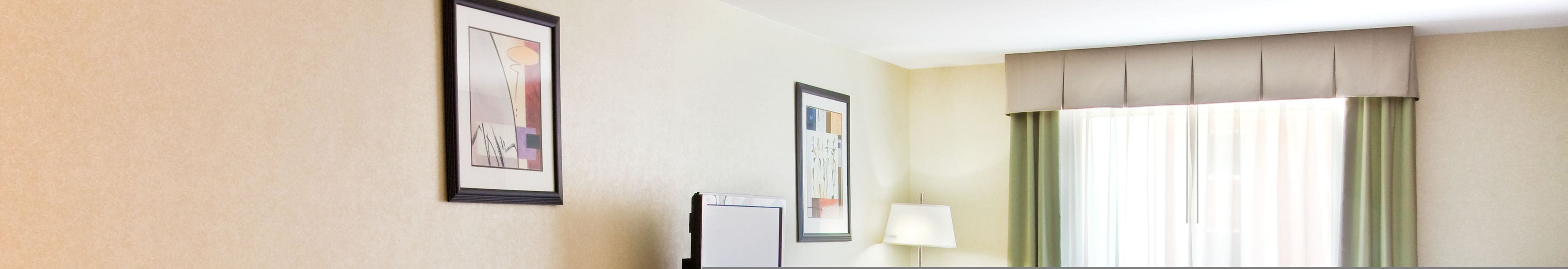 desk, blackout curtains, iron/ironing board, free wifi