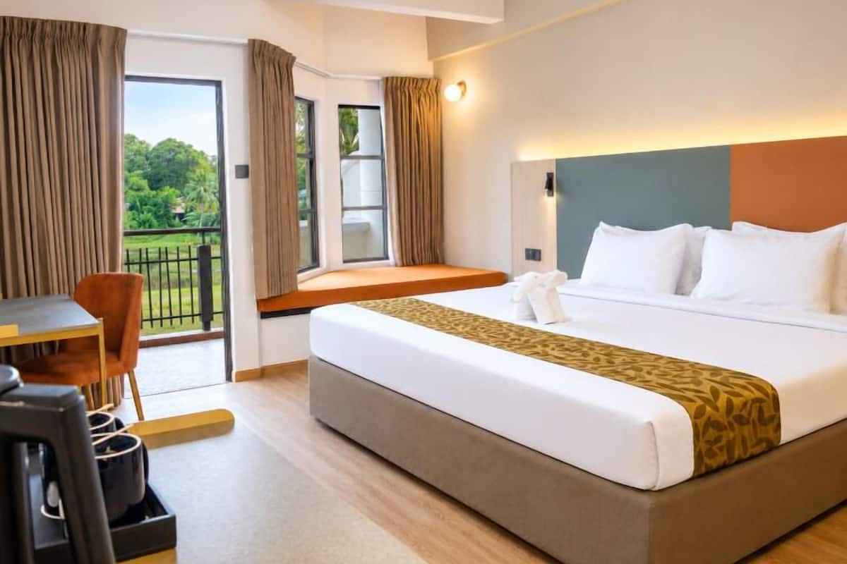 Gardenview King Room (Newly Refurbished)