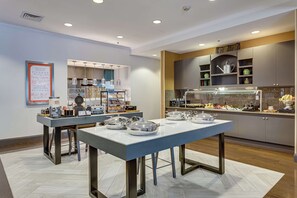 Daily cooked-to-order breakfast for a fee