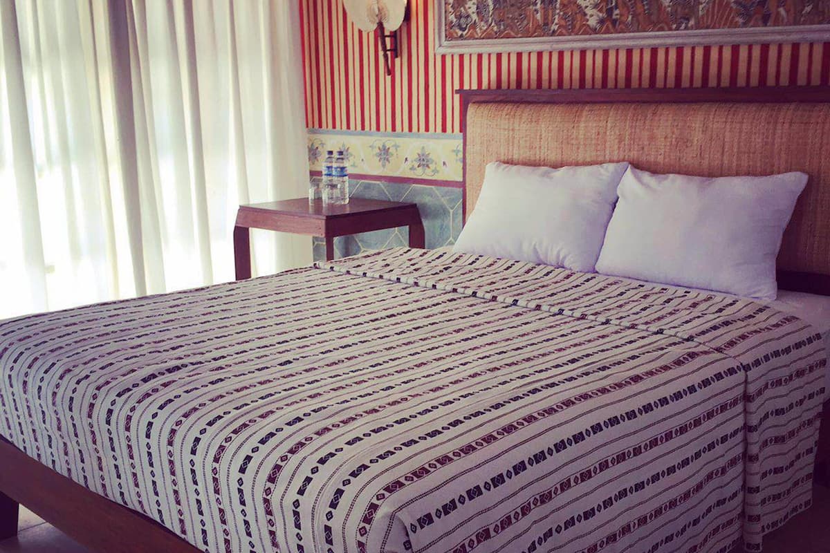 Classic Room, 1 Bedroom, Garden View | Minibar, in-room safe, rollaway beds, free WiFi