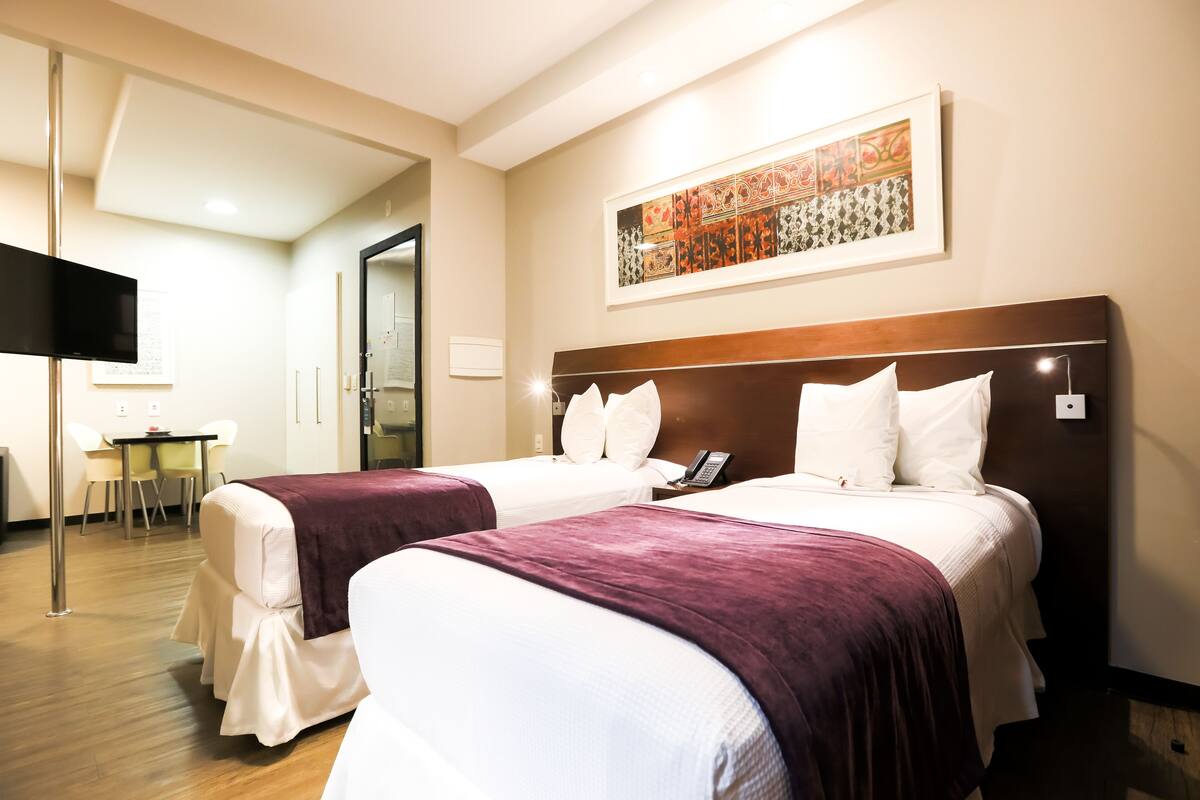 In-room safe, free WiFi, bed sheets
