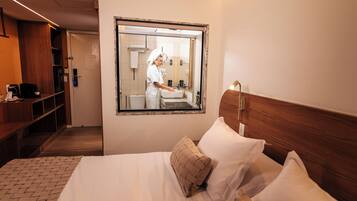 Luxo frente mar | 10 bedrooms, minibar, in-room safe, desk