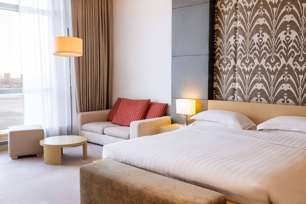 1 phòng ngủ, bộ đồ giường cao cấp, minibar, két bảo mật tại phòng 