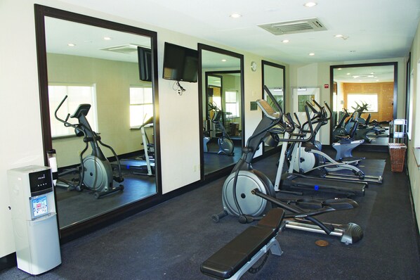 Fitness facility - La Quinta Inn & Suites by Wyndham Kyle - Austin South (Kyle)
