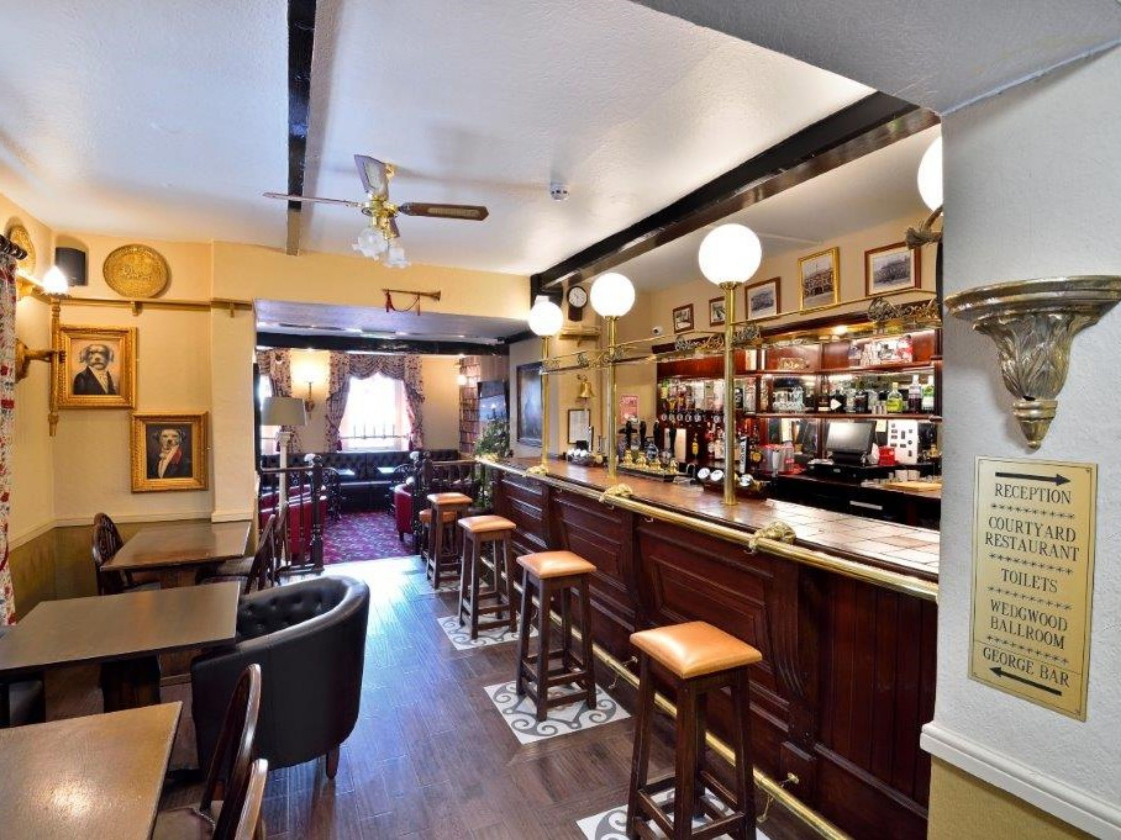 Pub