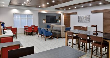 Holiday Inn Express & Suites Royse City - Rockwall by IHG