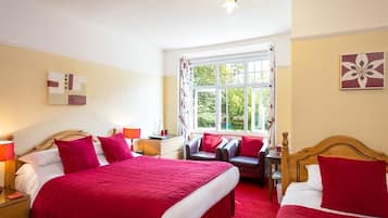 Suite, Ensuite (2 adults 1 child Room 2) | Bed sheets