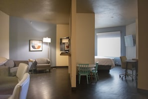 Suite, Multiple Beds
