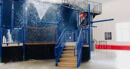 Holiday Inn Omaha Downtown - Waterpark by IHG