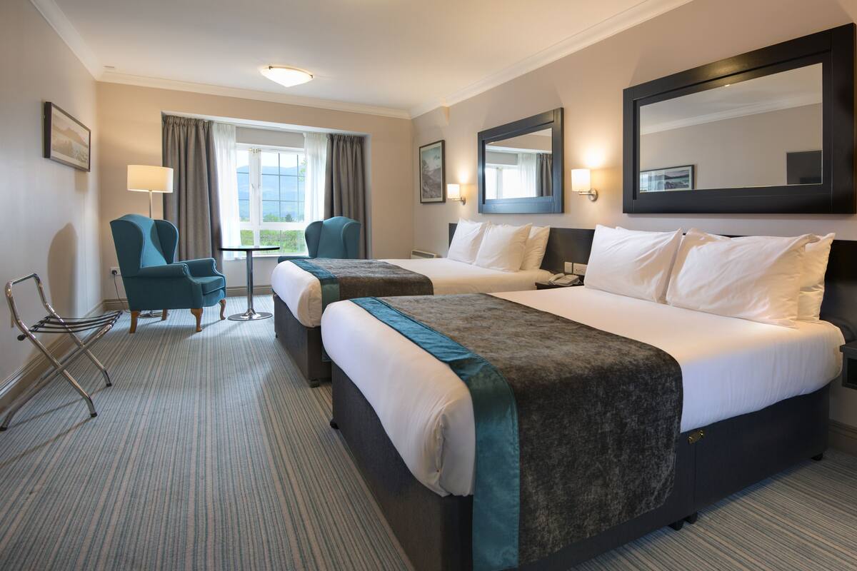 In-room safe, desk, soundproofing, iron/ironing board
