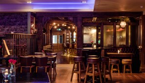 Bar (on property) - Scotts Hotel Killarney (Killarney)