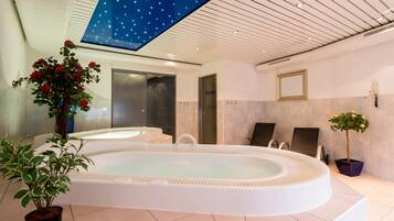Bathtub spa indoor