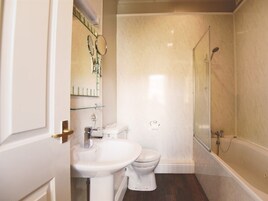 Superior Suite, Ensuite (4 Poster) | Bathroom